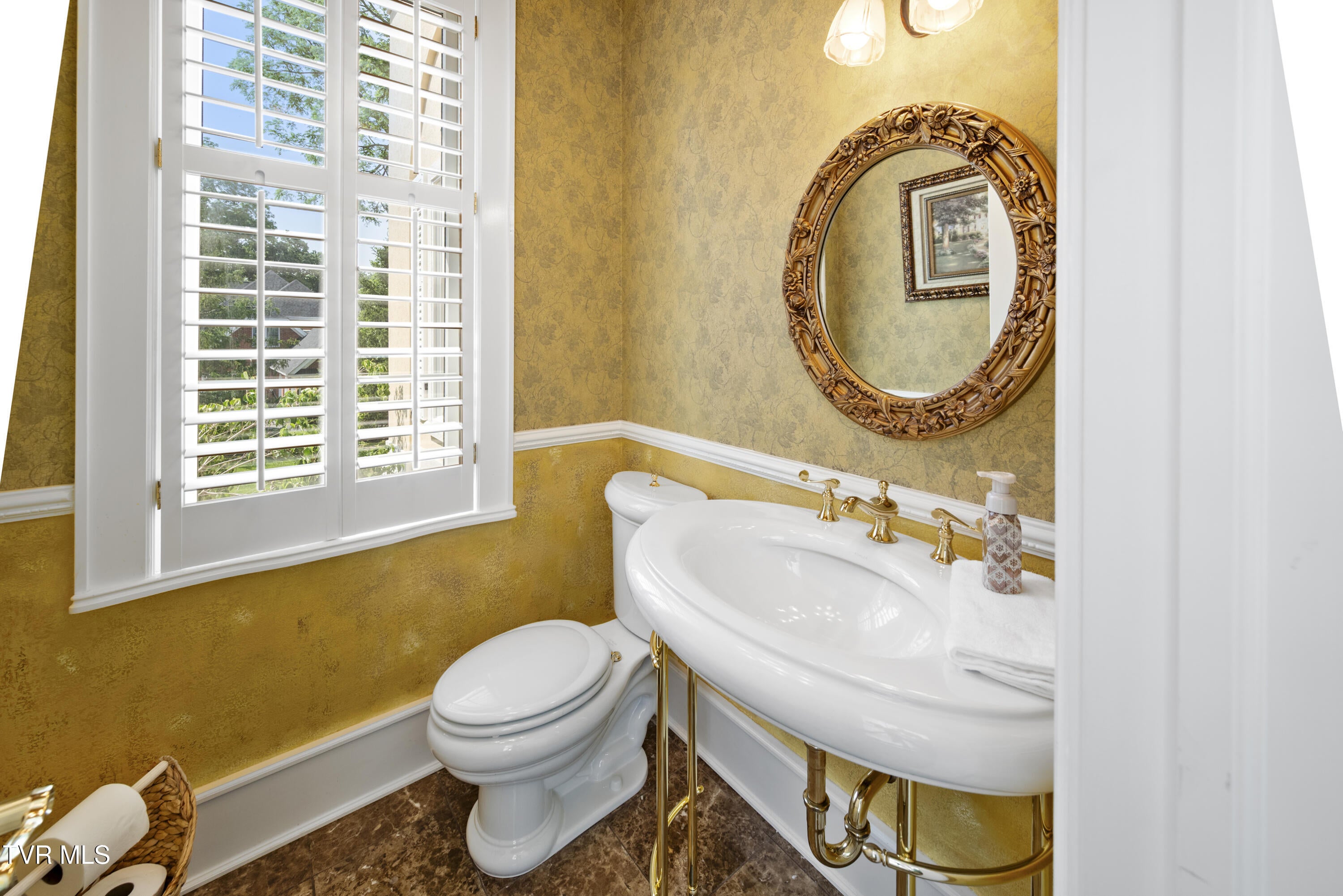 Blountville, Tennessee, 37617, United States, 8 Bedrooms Bedrooms, ,8 BathroomsBathrooms,Residential,Active,2007073