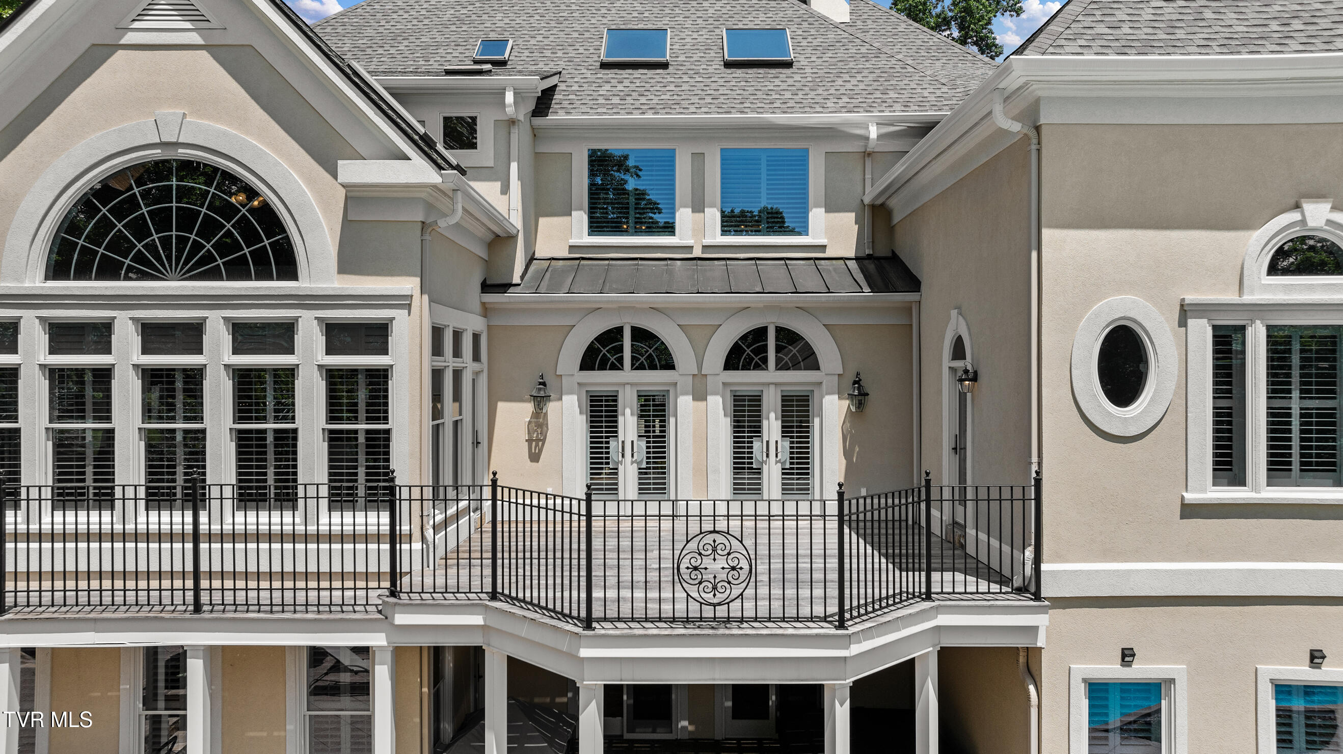 Blountville, Tennessee, 37617, United States, 8 Bedrooms Bedrooms, ,8 BathroomsBathrooms,Residential,Active,2007073