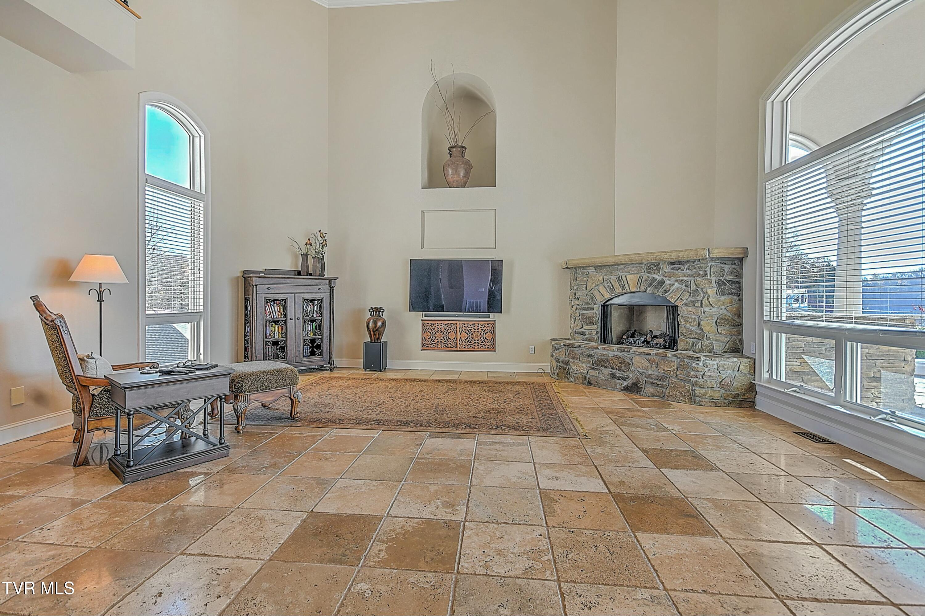 Johnson City, Tennessee, 37615, United States, ,6 BathroomsBathrooms,Residential,Active,1773218