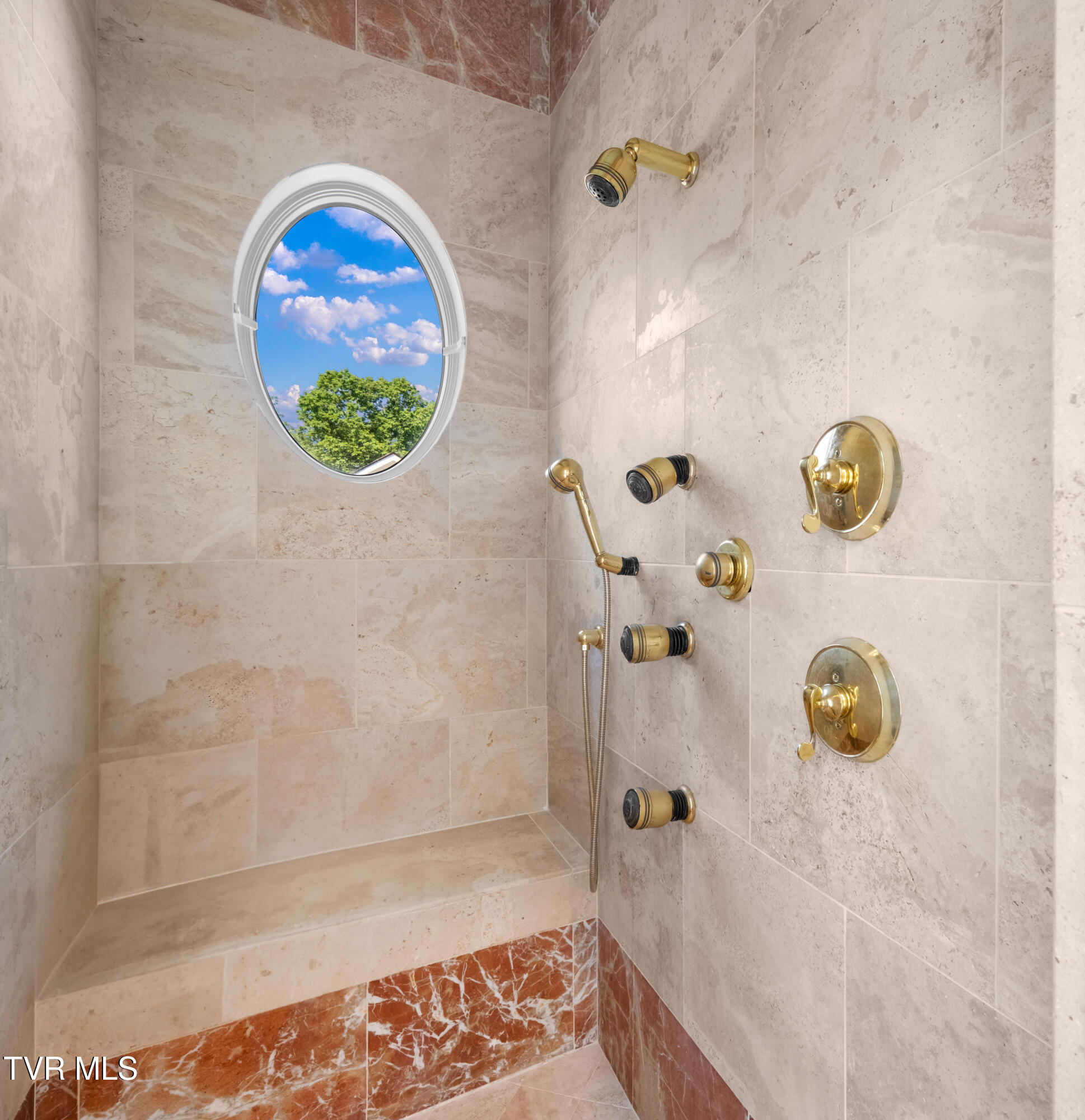 Blountville, Tennessee, 37617, United States, 8 Bedrooms Bedrooms, ,8 BathroomsBathrooms,Residential,Active,2007073