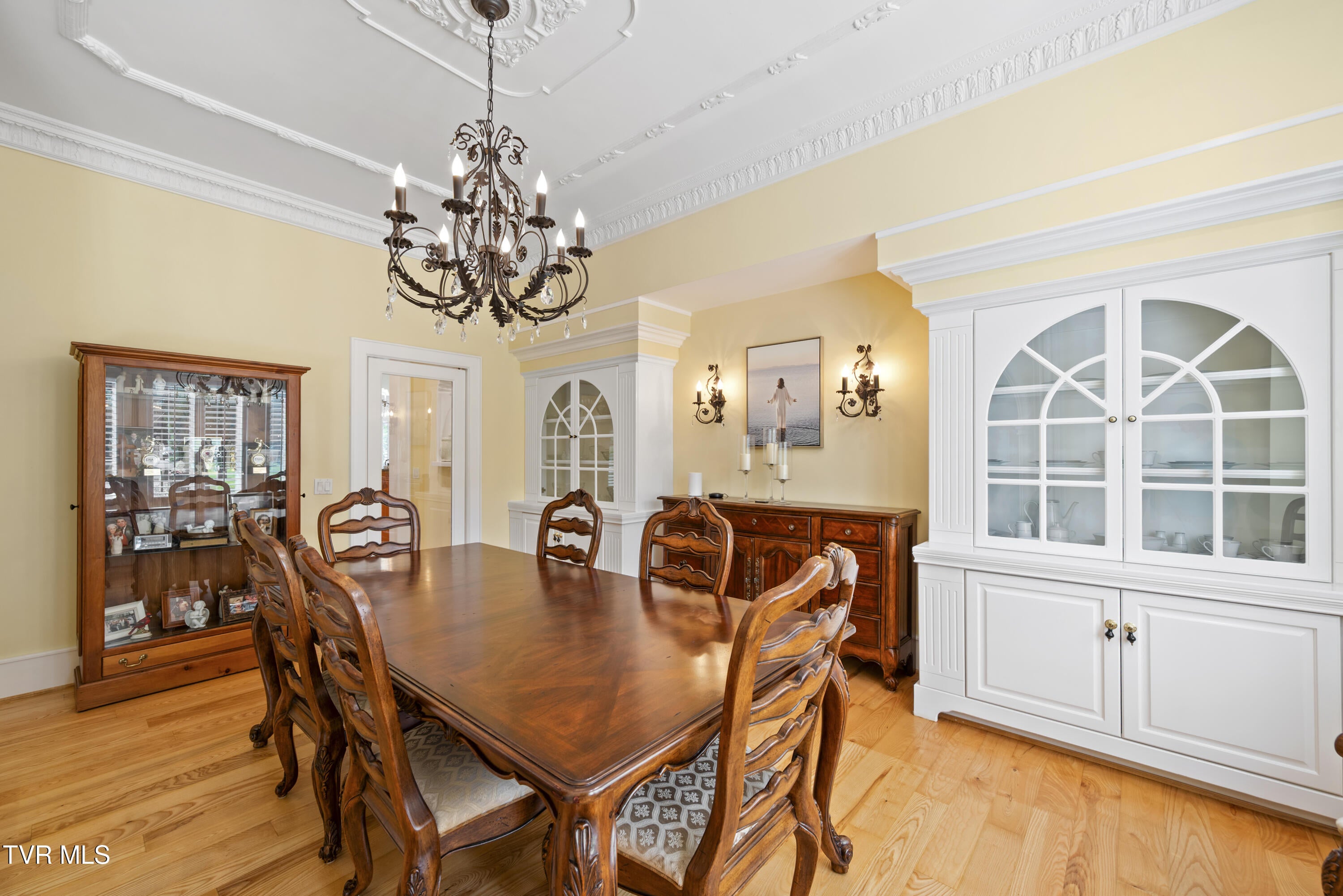 Blountville, Tennessee, 37617, United States, 8 Bedrooms Bedrooms, ,8 BathroomsBathrooms,Residential,Active,2007073