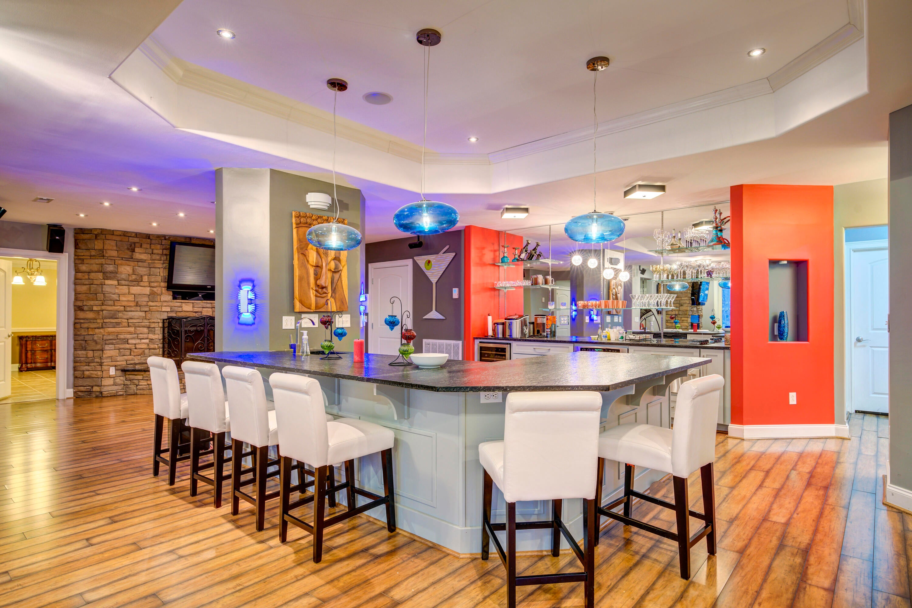 Johnson City, Tennessee, 37601, United States, ,11 BathroomsBathrooms,Residential,Active,1769538