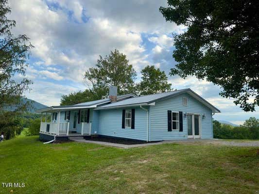 3321 FRANKLIN DR, BIG STONE GAP, VA 24219 - Image 1