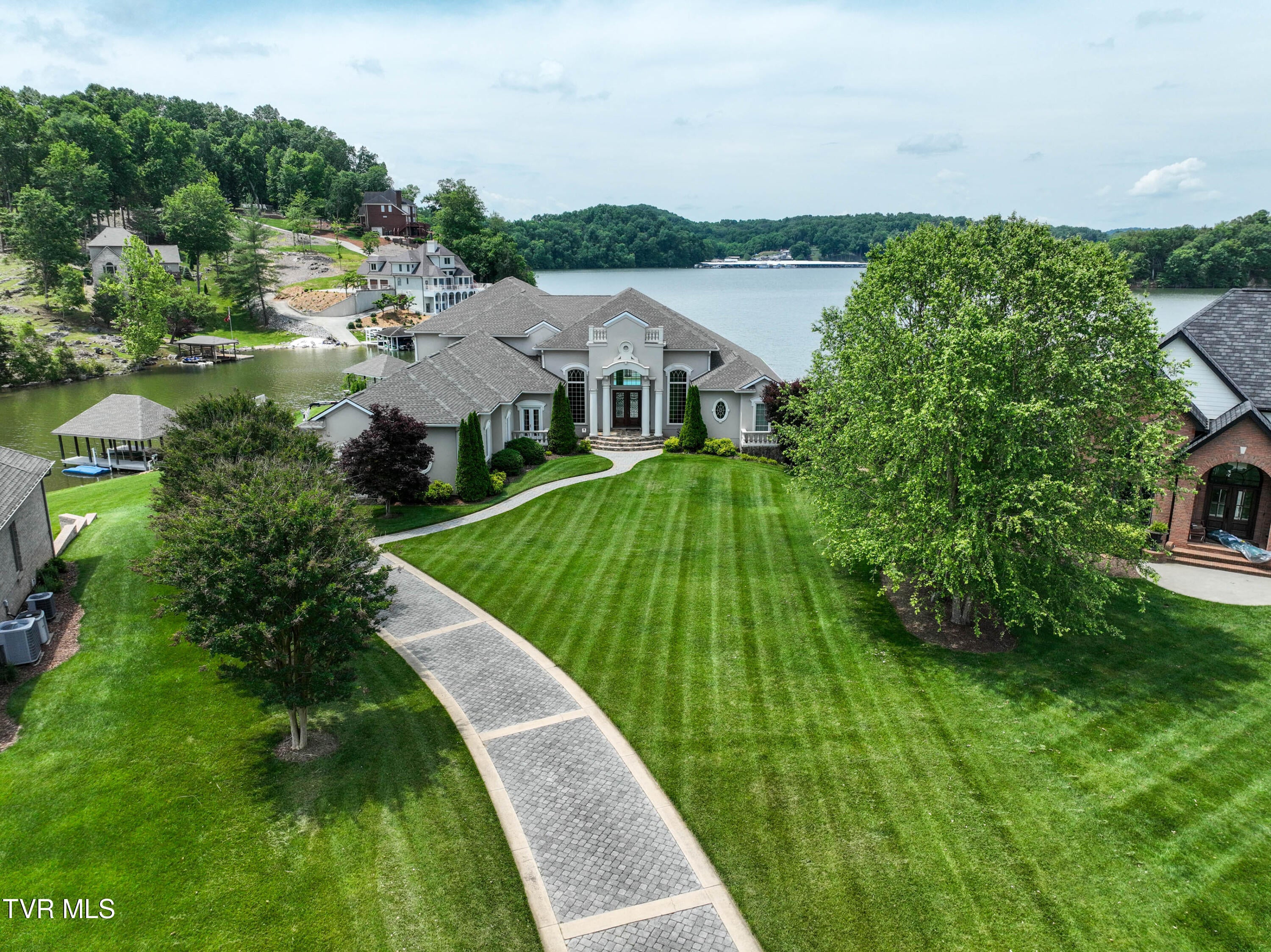 Johnson City, Tennessee, 37615, United States, ,6 BathroomsBathrooms,Residential,Active,1773218