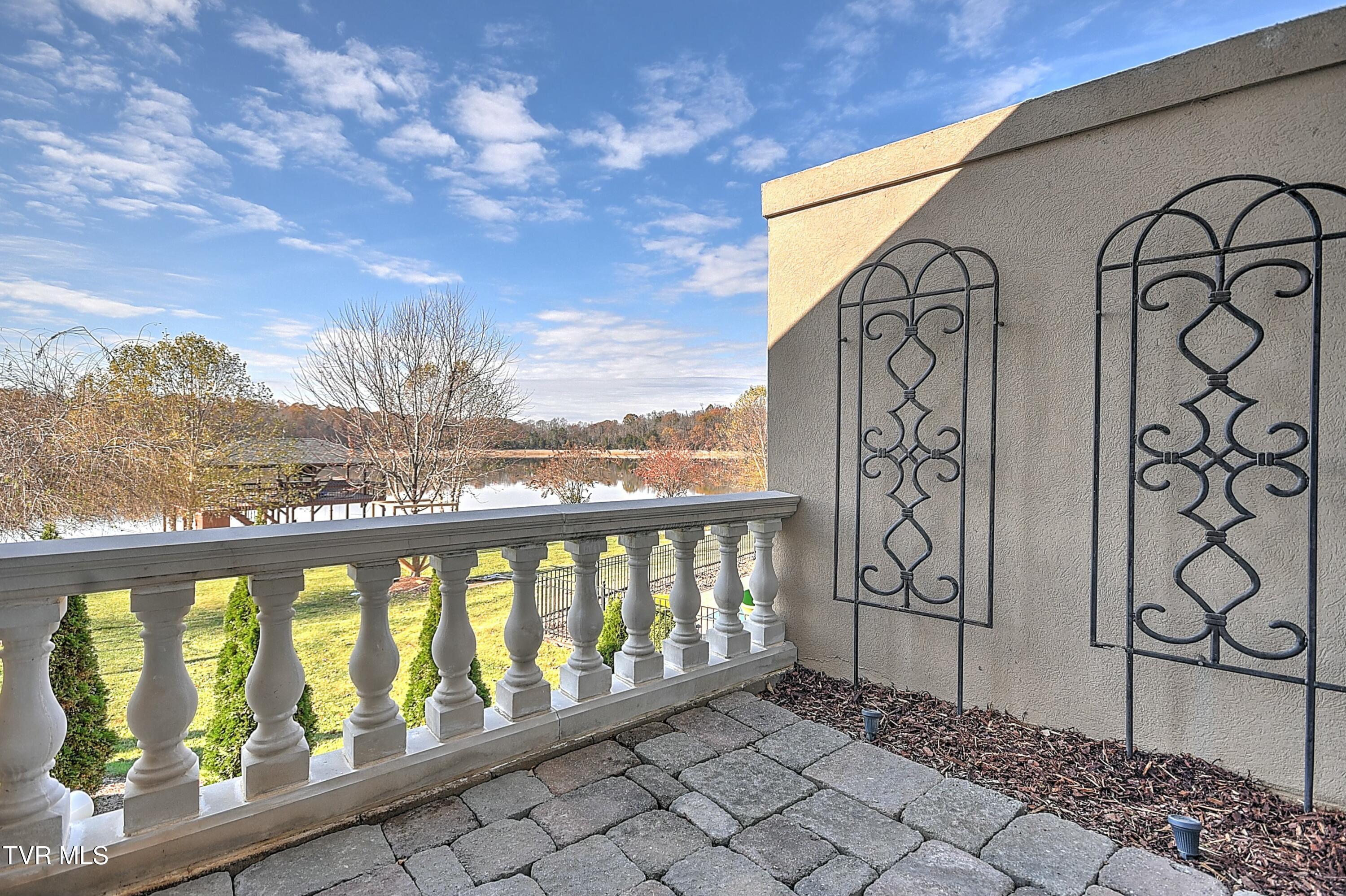 Johnson City, Tennessee, 37615, United States, ,6 BathroomsBathrooms,Residential,Active,1773218