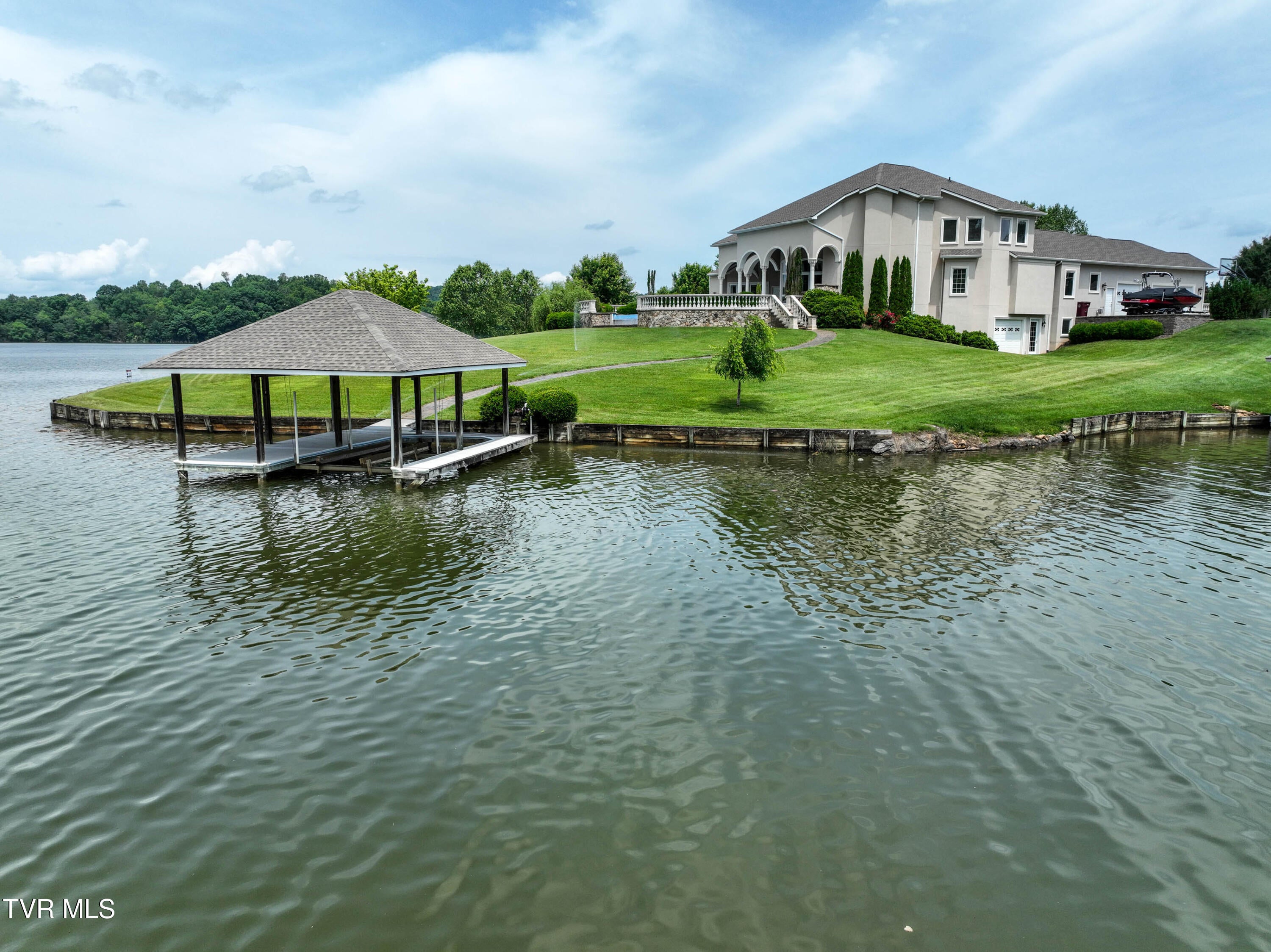 Johnson City, Tennessee, 37615, United States, ,6 BathroomsBathrooms,Residential,Active,1773218