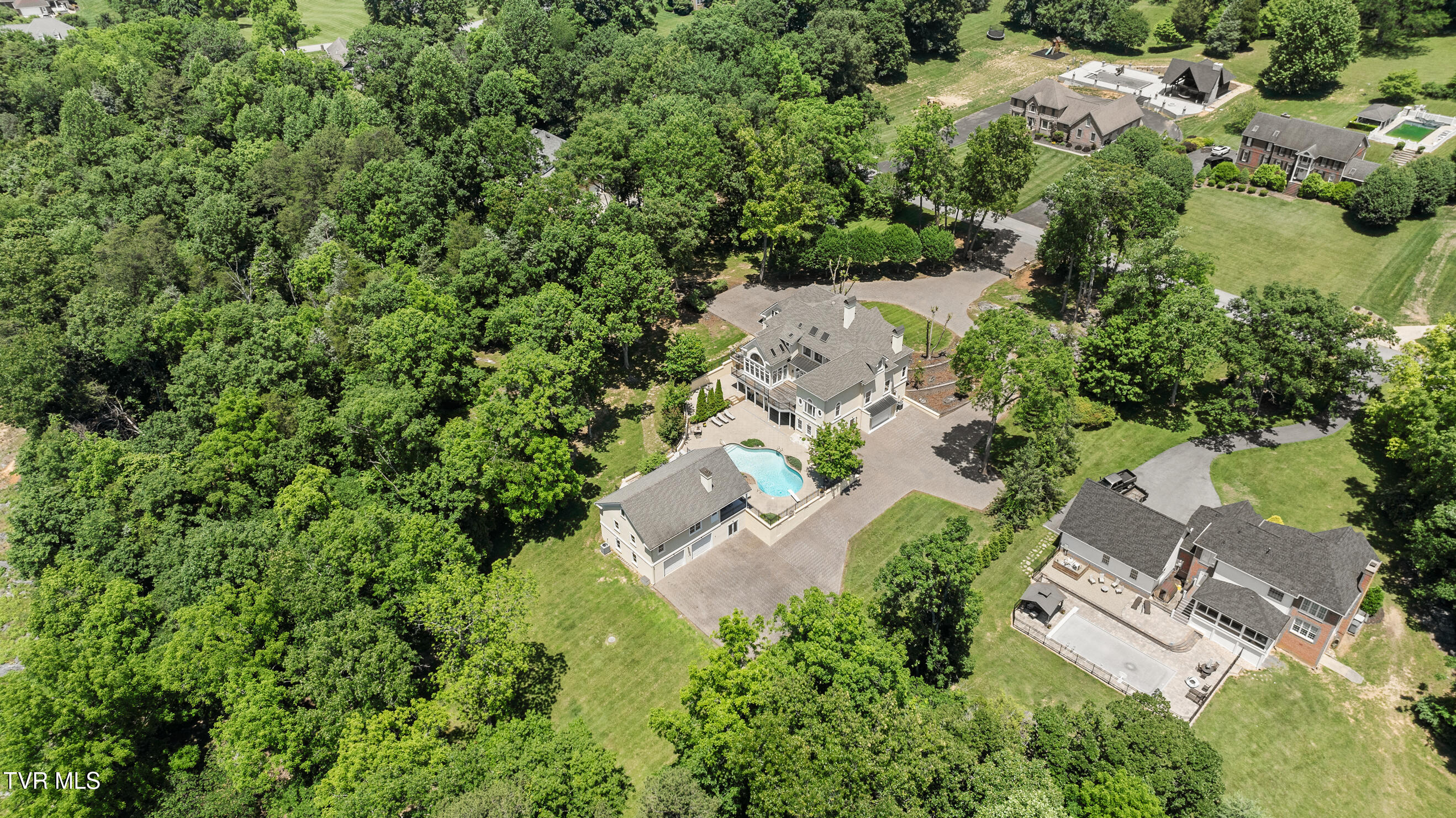 Blountville, Tennessee, 37617, United States, 8 Bedrooms Bedrooms, ,8 BathroomsBathrooms,Residential,Active,2007073