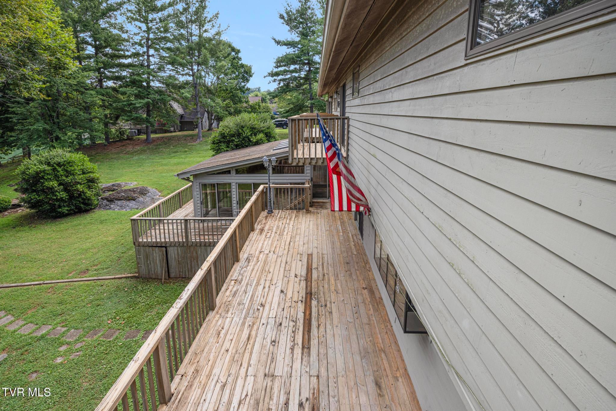 Gray, Tennessee, 37615, United States, 4 Bedrooms Bedrooms, ,5 BathroomsBathrooms,Residential,Active,1904698