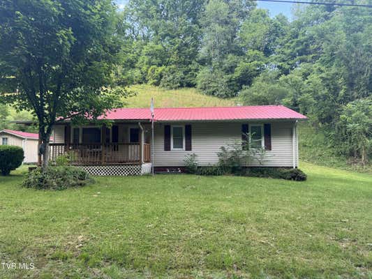 100 LOCUST ST, HONAKER, VA 24260 - Image 1