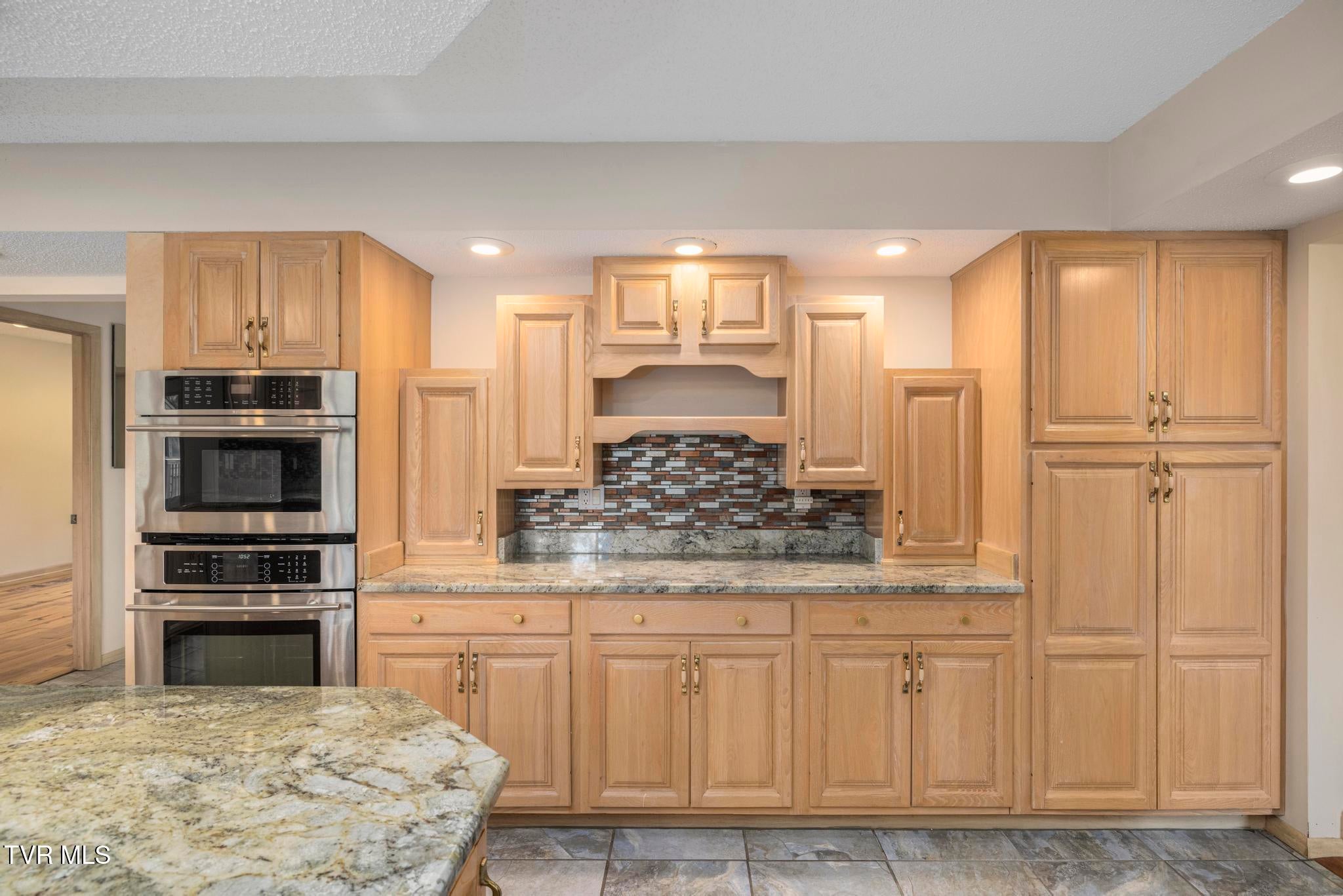 Gray, Tennessee, 37615, United States, 4 Bedrooms Bedrooms, ,5 BathroomsBathrooms,Residential,Active,1904698