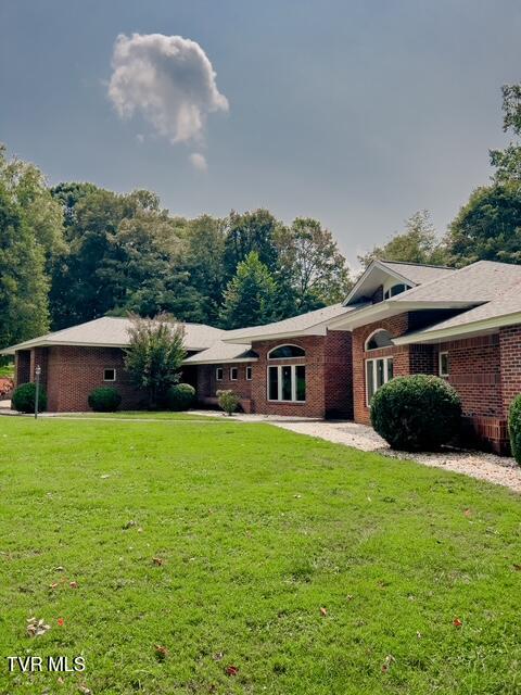 Unicoi, Tennessee, 37692, United States, 3 Bedrooms Bedrooms, ,4 BathroomsBathrooms,Residential,Active,1936616