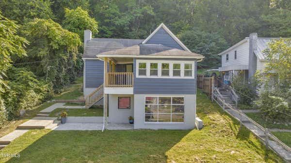 17 SPRING ST, BIG STONE GAP, VA 24219 - Image 1