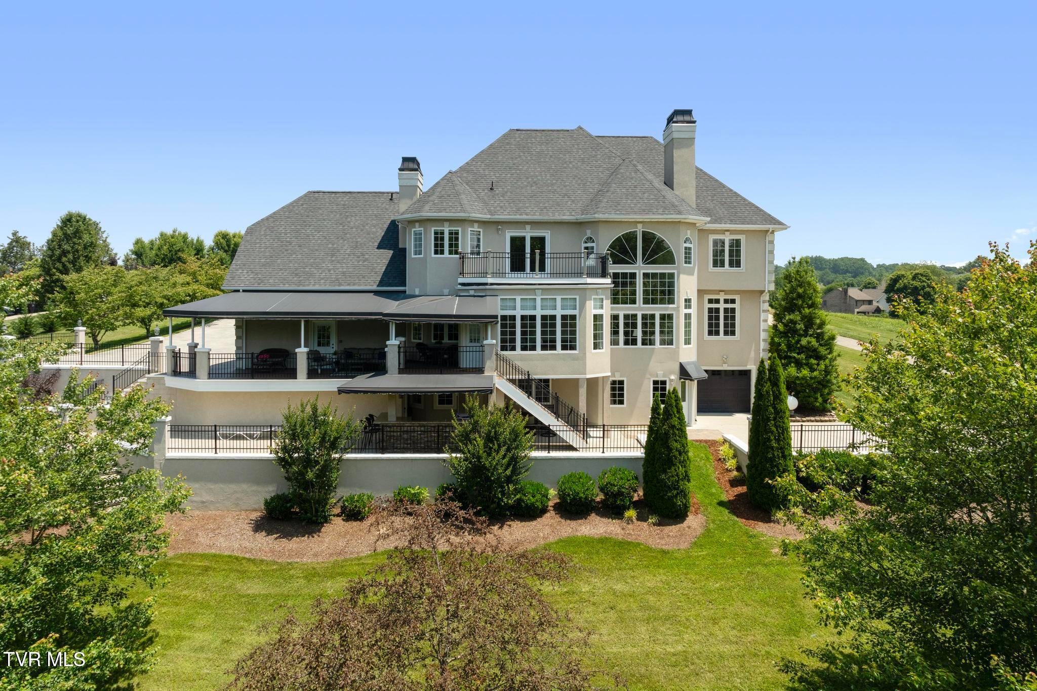 Piney Flats, Tennessee, 37686, United States, 5 Bedrooms Bedrooms, ,5 BathroomsBathrooms,Residential,Active,1849555