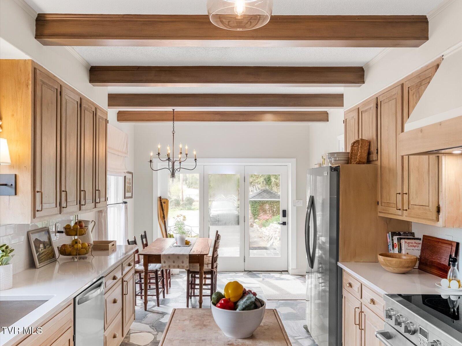 Bristol, Tennessee, 37620, United States, 3 Bedrooms Bedrooms, ,3 BathroomsBathrooms,Residential,Active,2007074