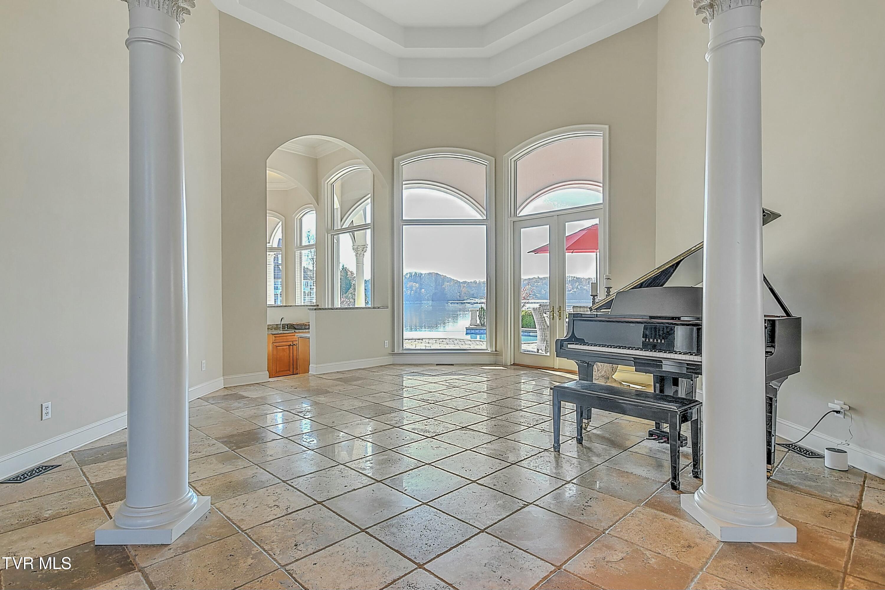 Johnson City, Tennessee, 37615, United States, ,6 BathroomsBathrooms,Residential,Active,1773218