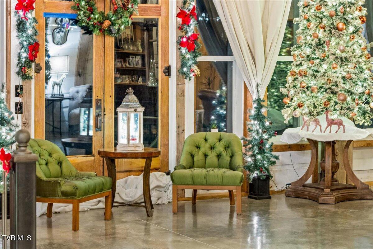 Johnson City, Tennessee, 37604, United States, 5 Bedrooms Bedrooms, ,6 BathroomsBathrooms,Residential,Active,2013176