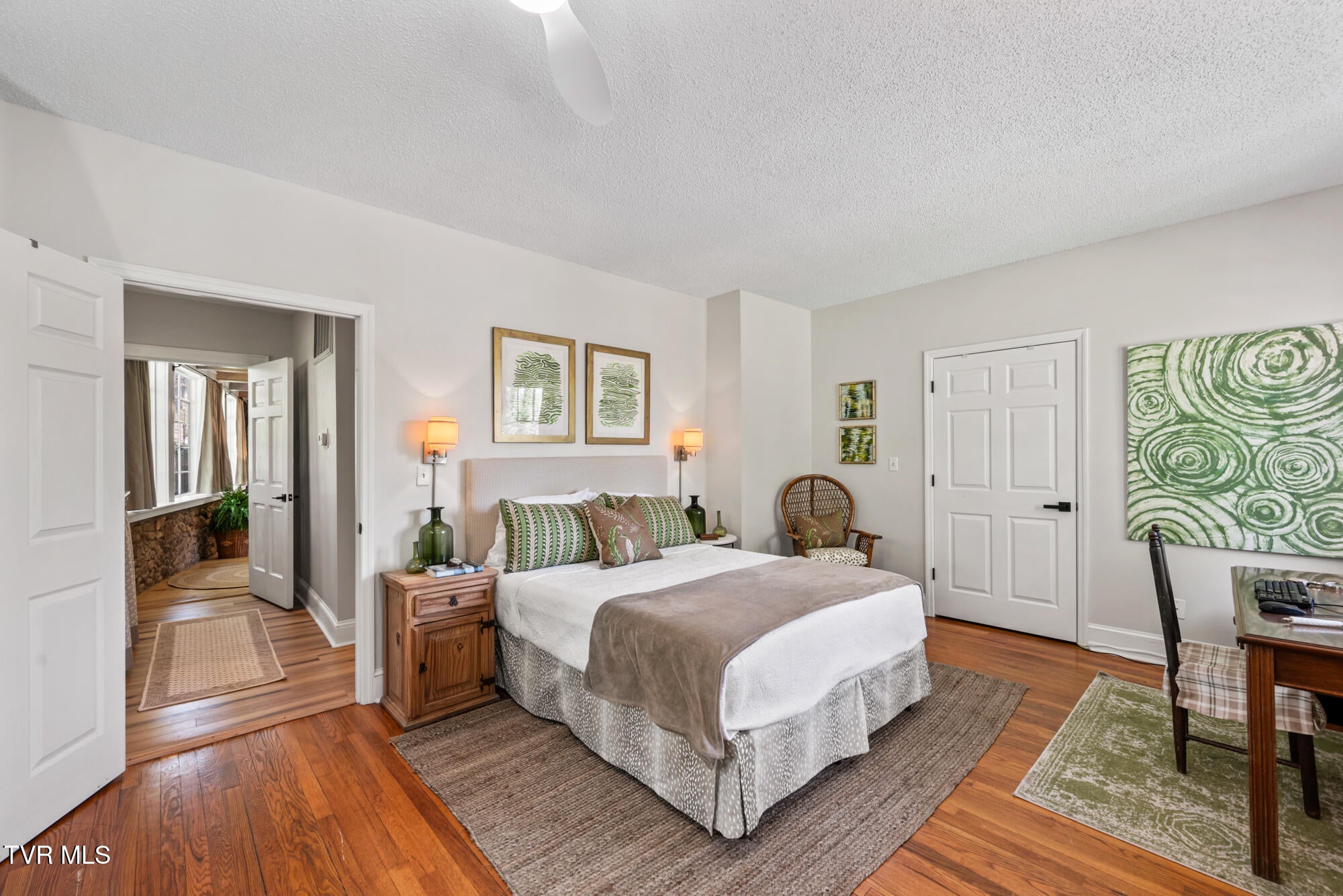 Bristol, Tennessee, 37620, United States, 3 Bedrooms Bedrooms, ,3 BathroomsBathrooms,Residential,Active,2007074