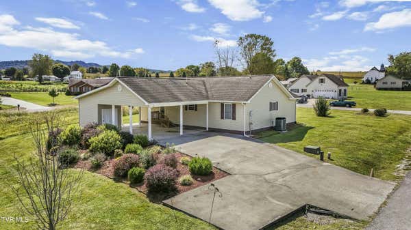 216 HICKORY CIRCLE RD, PENNINGTON GAP, VA 24277 - Image 1