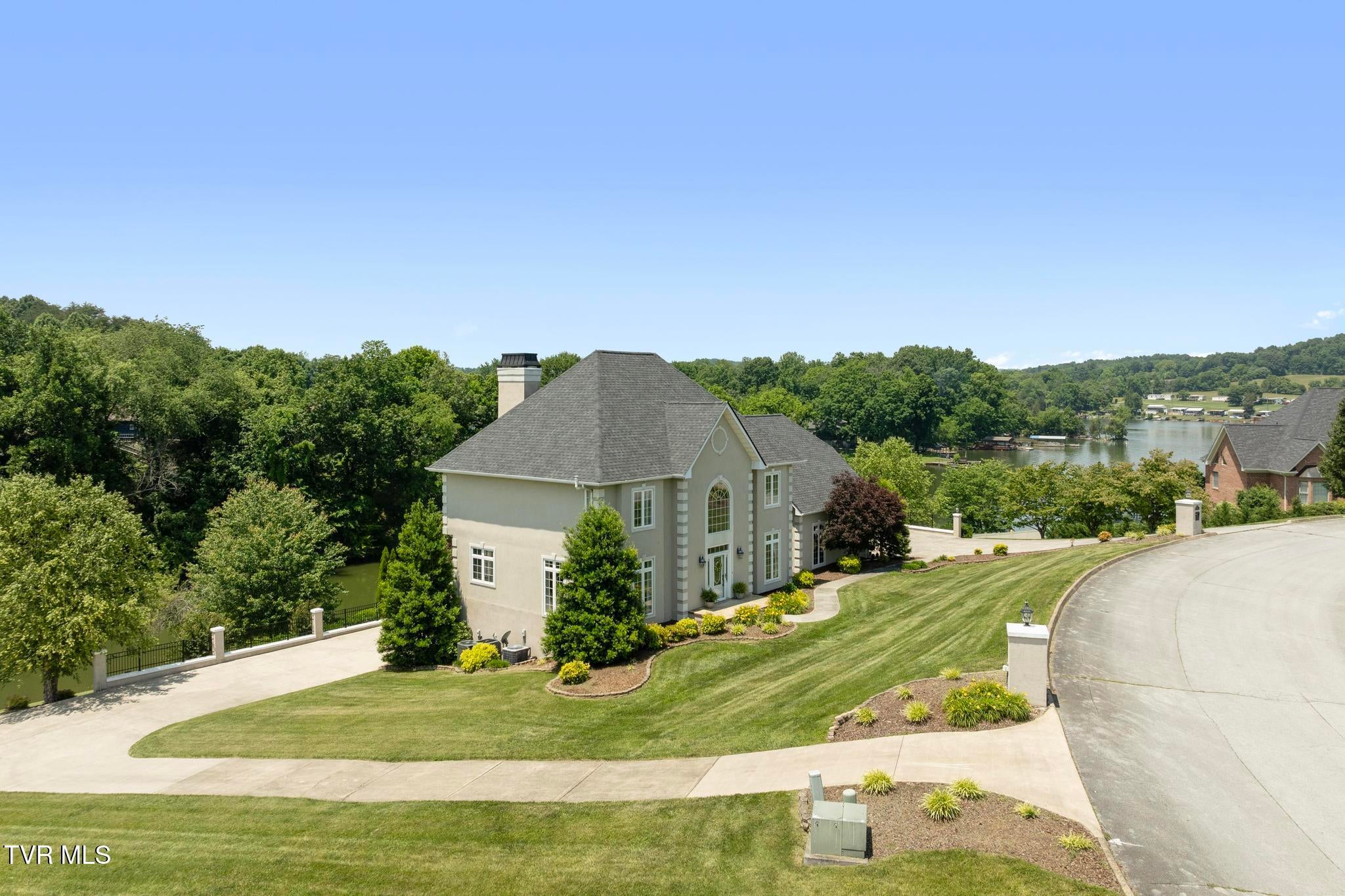 Piney Flats, Tennessee, 37686, United States, 5 Bedrooms Bedrooms, ,5 BathroomsBathrooms,Residential,Active,1849555