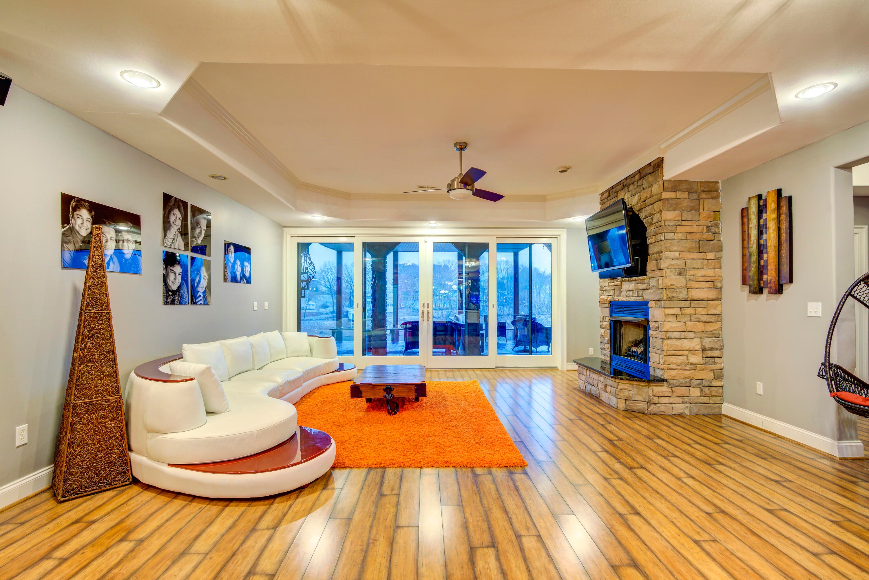 Johnson City, Tennessee, 37601, United States, ,11 BathroomsBathrooms,Residential,Active,1769538