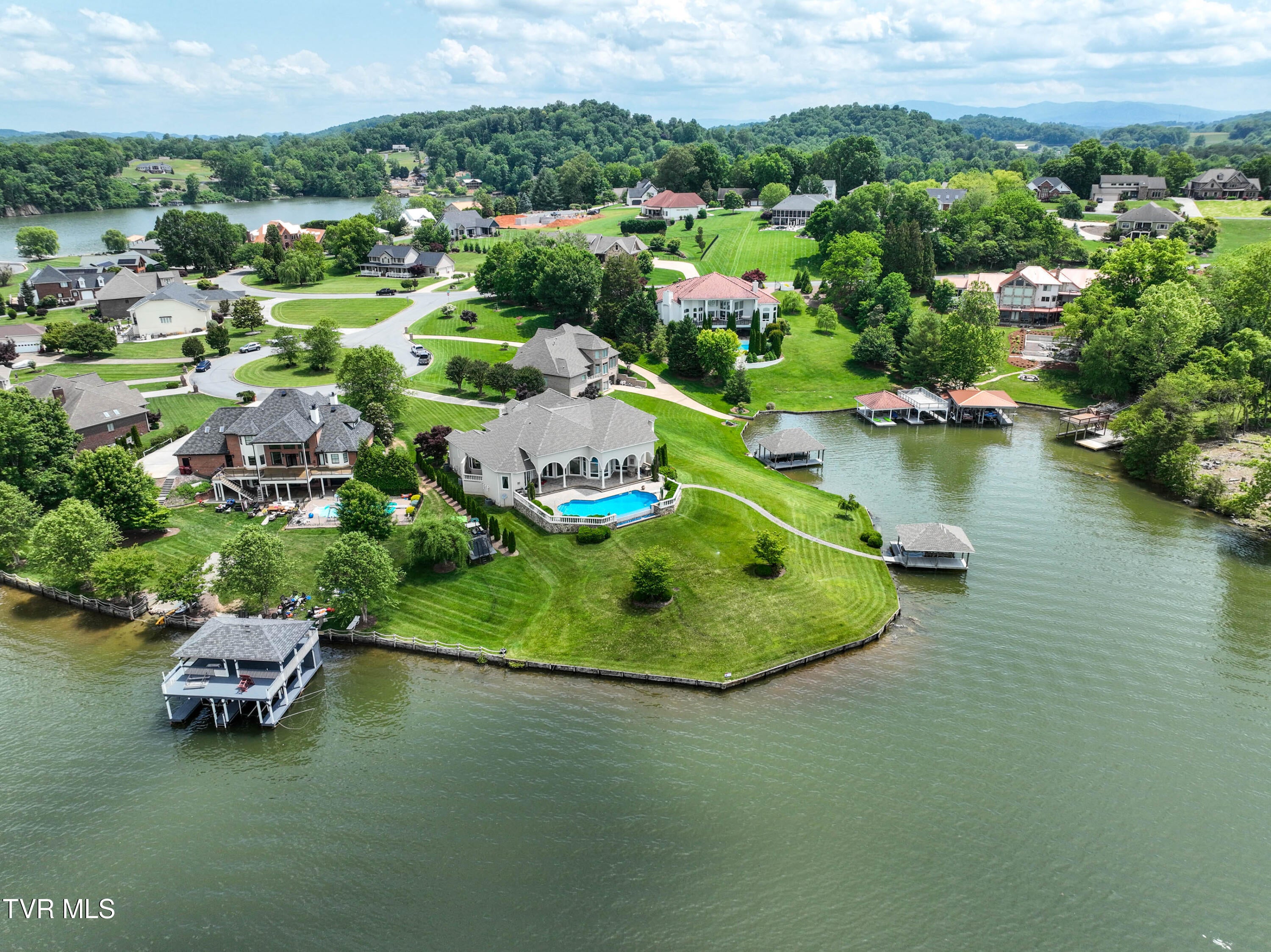 Johnson City, Tennessee, 37615, United States, ,6 BathroomsBathrooms,Residential,Active,1773218