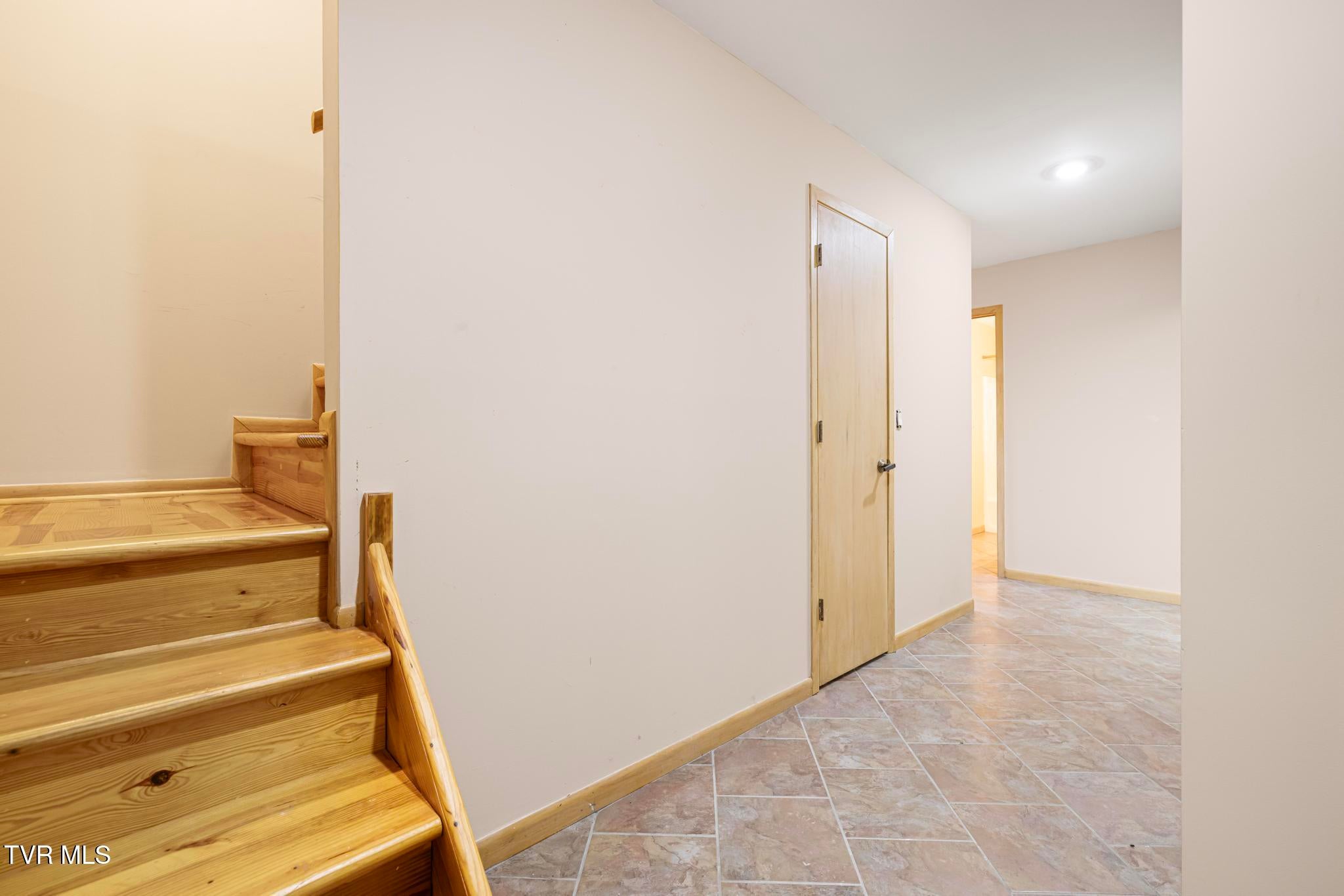 Gray, Tennessee, 37615, United States, 4 Bedrooms Bedrooms, ,5 BathroomsBathrooms,Residential,Active,1904698