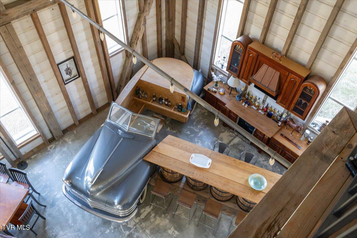 Johnson City, Tennessee, 37604, United States, 5 Bedrooms Bedrooms, ,6 BathroomsBathrooms,Residential,Active,2013176