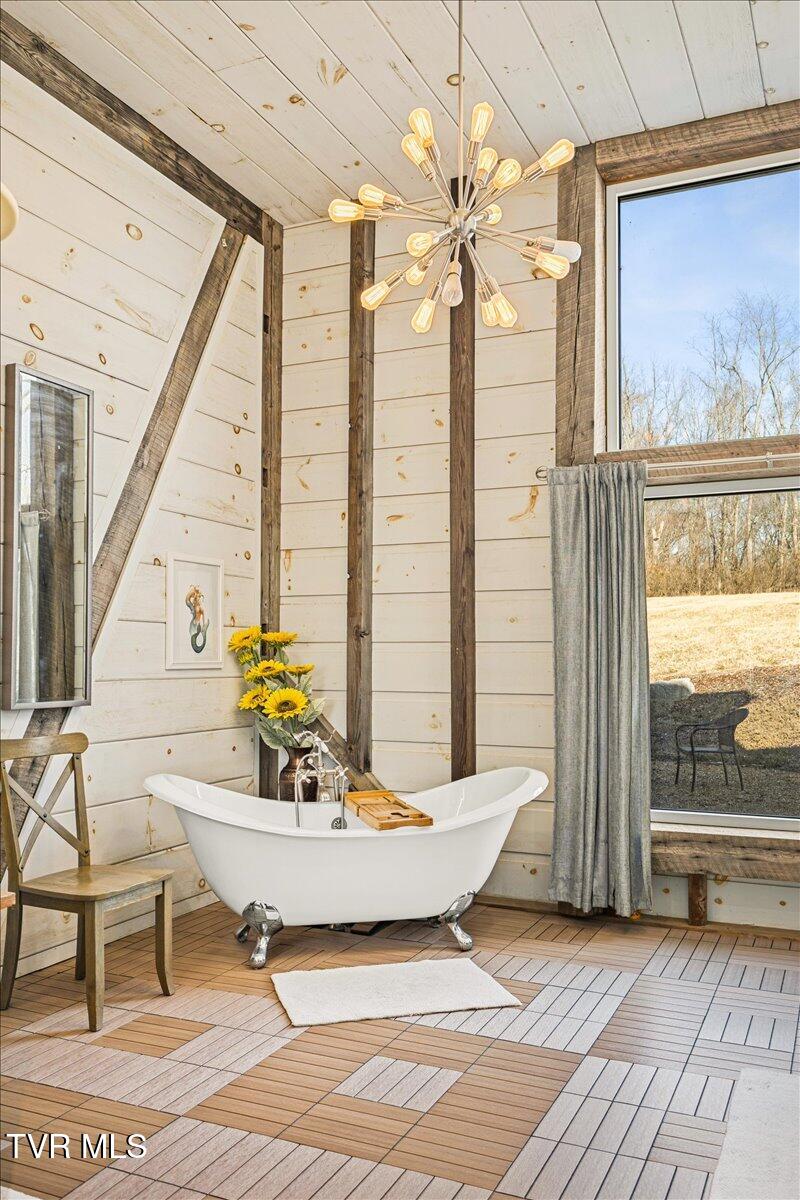 Johnson City, Tennessee, 37604, United States, 5 Bedrooms Bedrooms, ,6 BathroomsBathrooms,Residential,Active,2013176