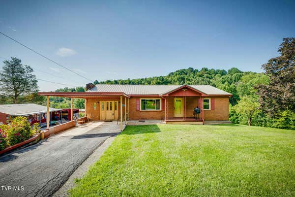 1954 HIGH POINT RD, CASTLEWOOD, VA 24224, photo 3 of 51