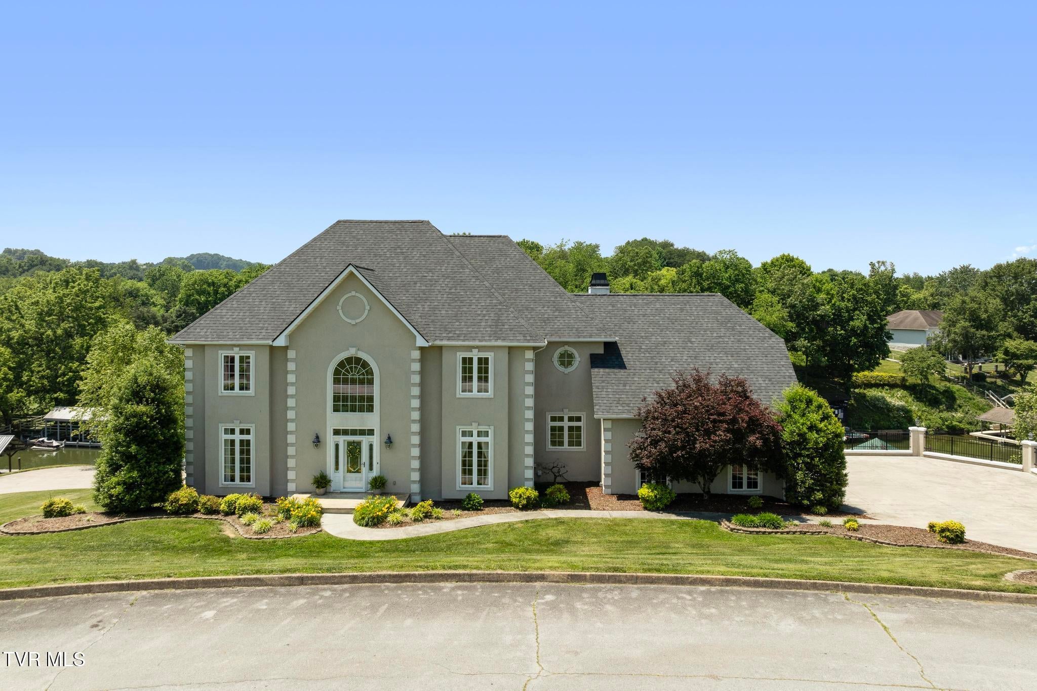 Piney Flats, Tennessee, 37686, United States, 5 Bedrooms Bedrooms, ,5 BathroomsBathrooms,Residential,Active,1849555