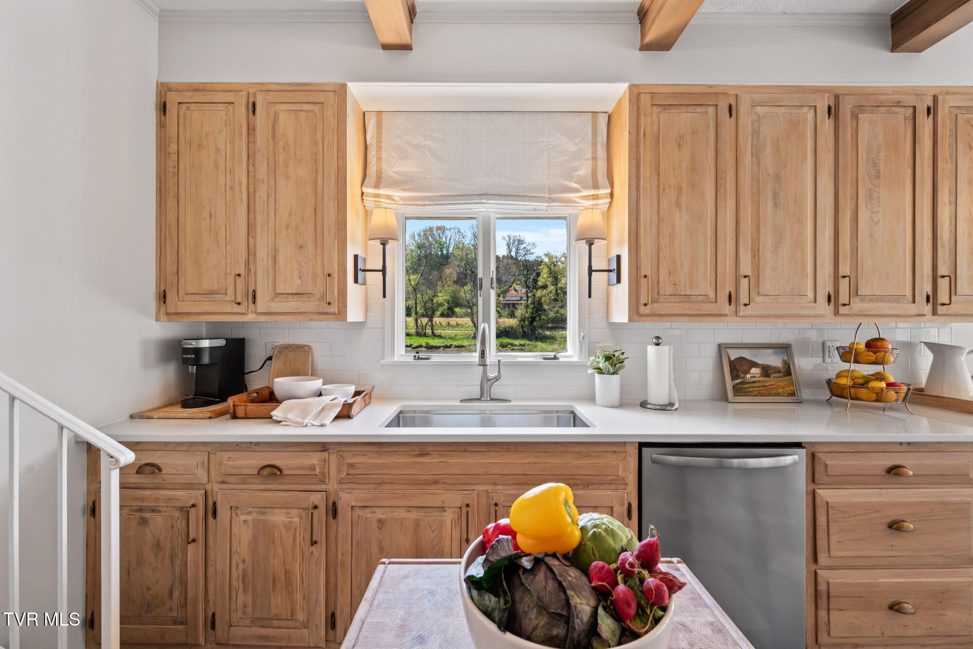 Bristol, Tennessee, 37620, United States, 3 Bedrooms Bedrooms, ,3 BathroomsBathrooms,Residential,Active,2007074