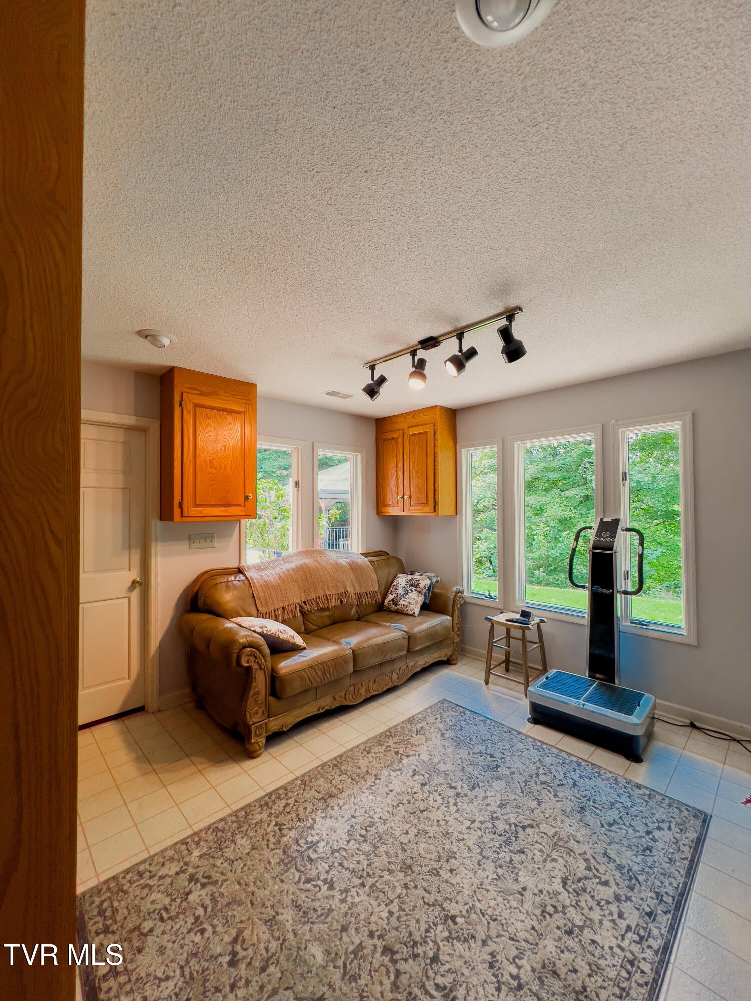 Unicoi, Tennessee, 37692, United States, 3 Bedrooms Bedrooms, ,4 BathroomsBathrooms,Residential,Active,1936616