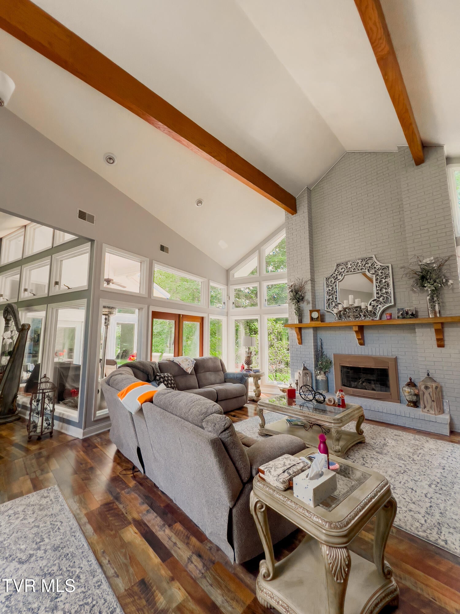 Unicoi, Tennessee, 37692, United States, 3 Bedrooms Bedrooms, ,4 BathroomsBathrooms,Residential,Active,1936616