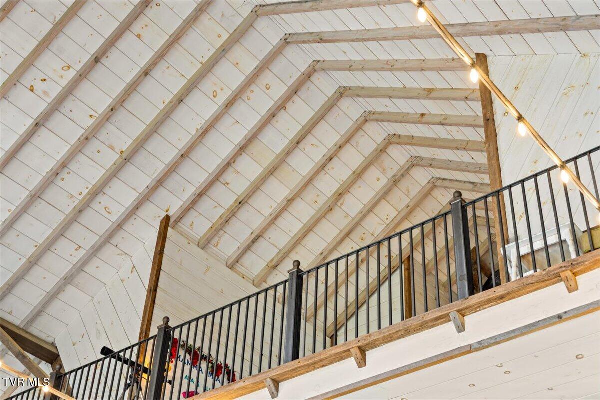 Johnson City, Tennessee, 37604, United States, 5 Bedrooms Bedrooms, ,6 BathroomsBathrooms,Residential,Active,2013176