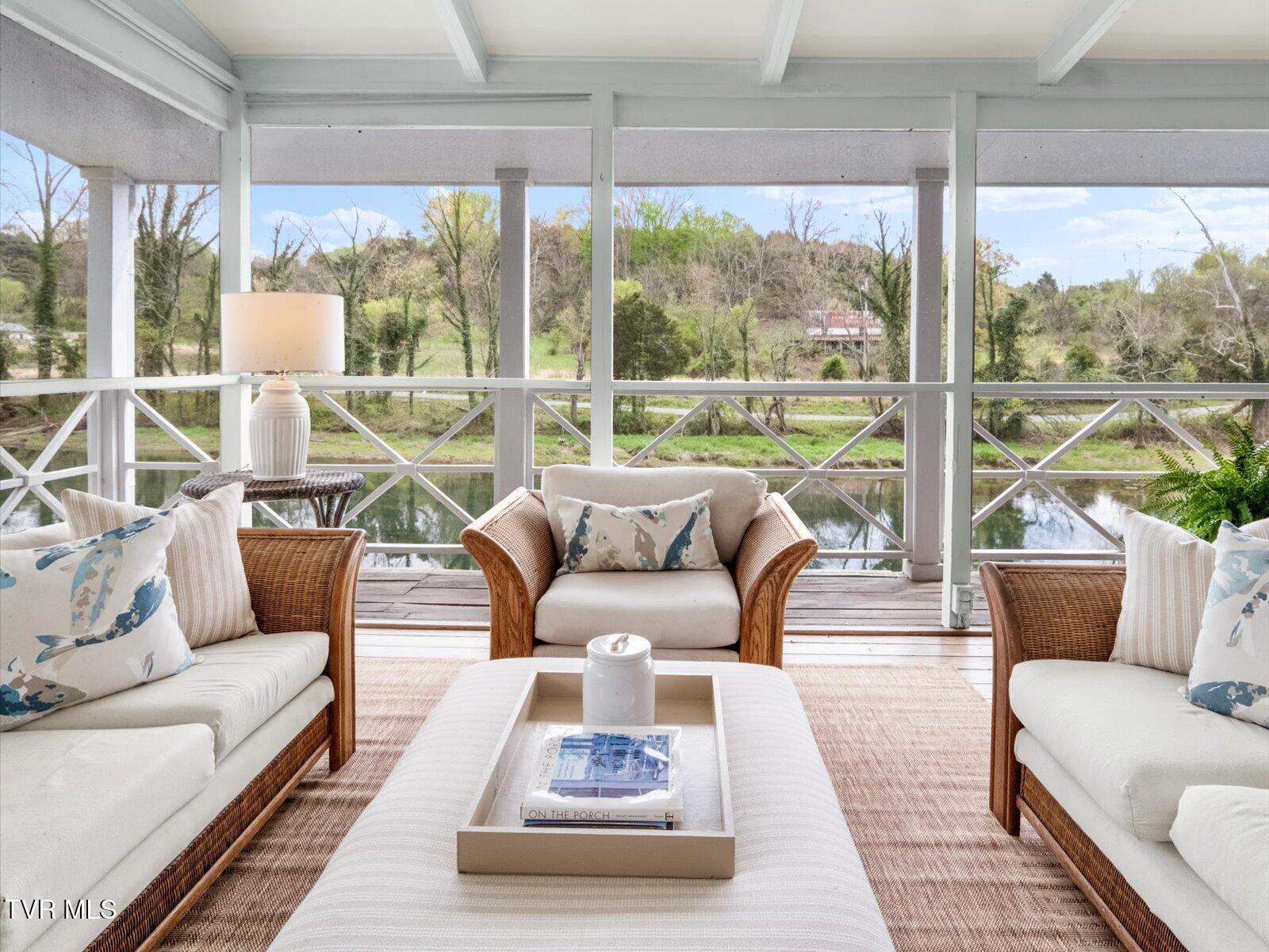 Bristol, Tennessee, 37620, United States, 3 Bedrooms Bedrooms, ,3 BathroomsBathrooms,Residential,Active,2007074