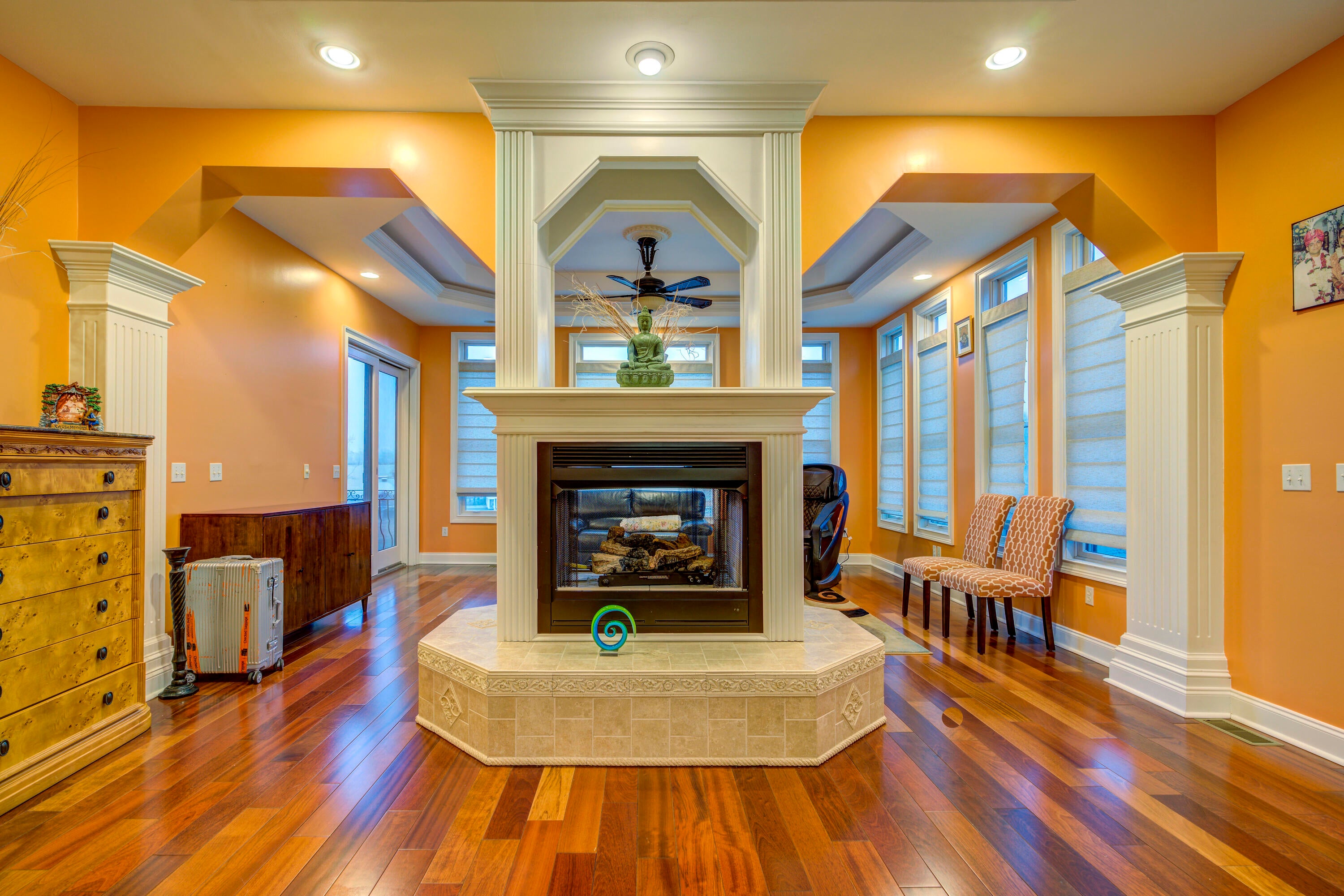 Johnson City, Tennessee, 37601, United States, ,11 BathroomsBathrooms,Residential,Active,1769538