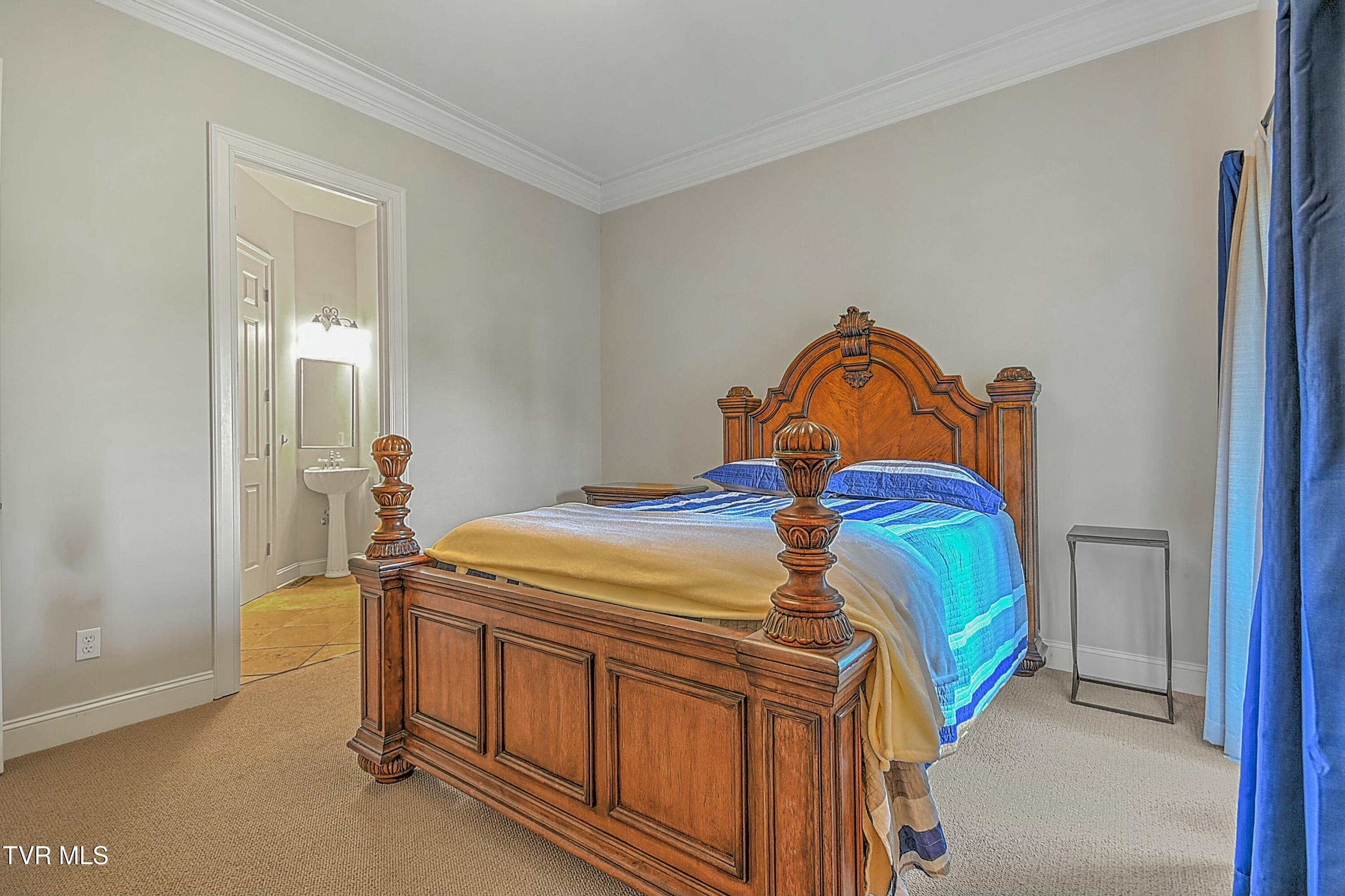 Johnson City, Tennessee, 37615, United States, ,6 BathroomsBathrooms,Residential,Active,1773218