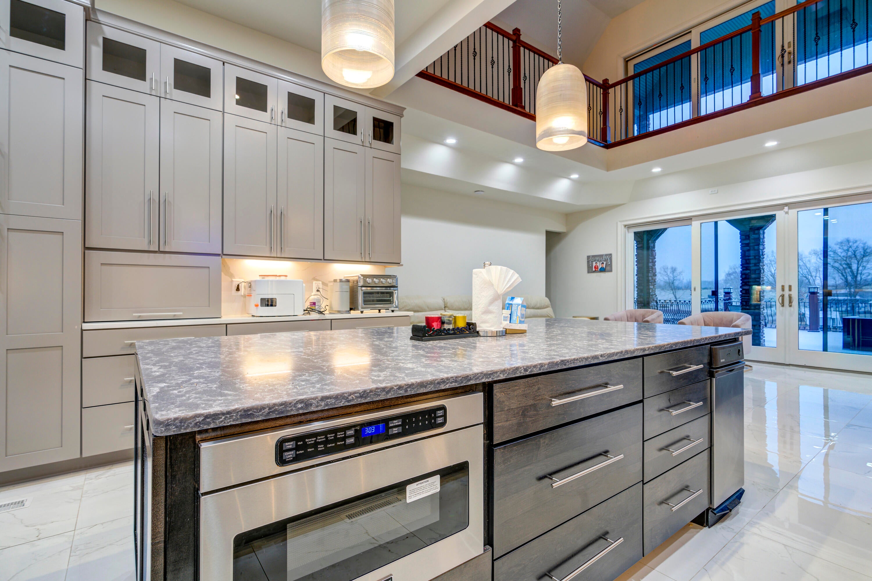 Johnson City, Tennessee, 37601, United States, ,11 BathroomsBathrooms,Residential,Active,1769538