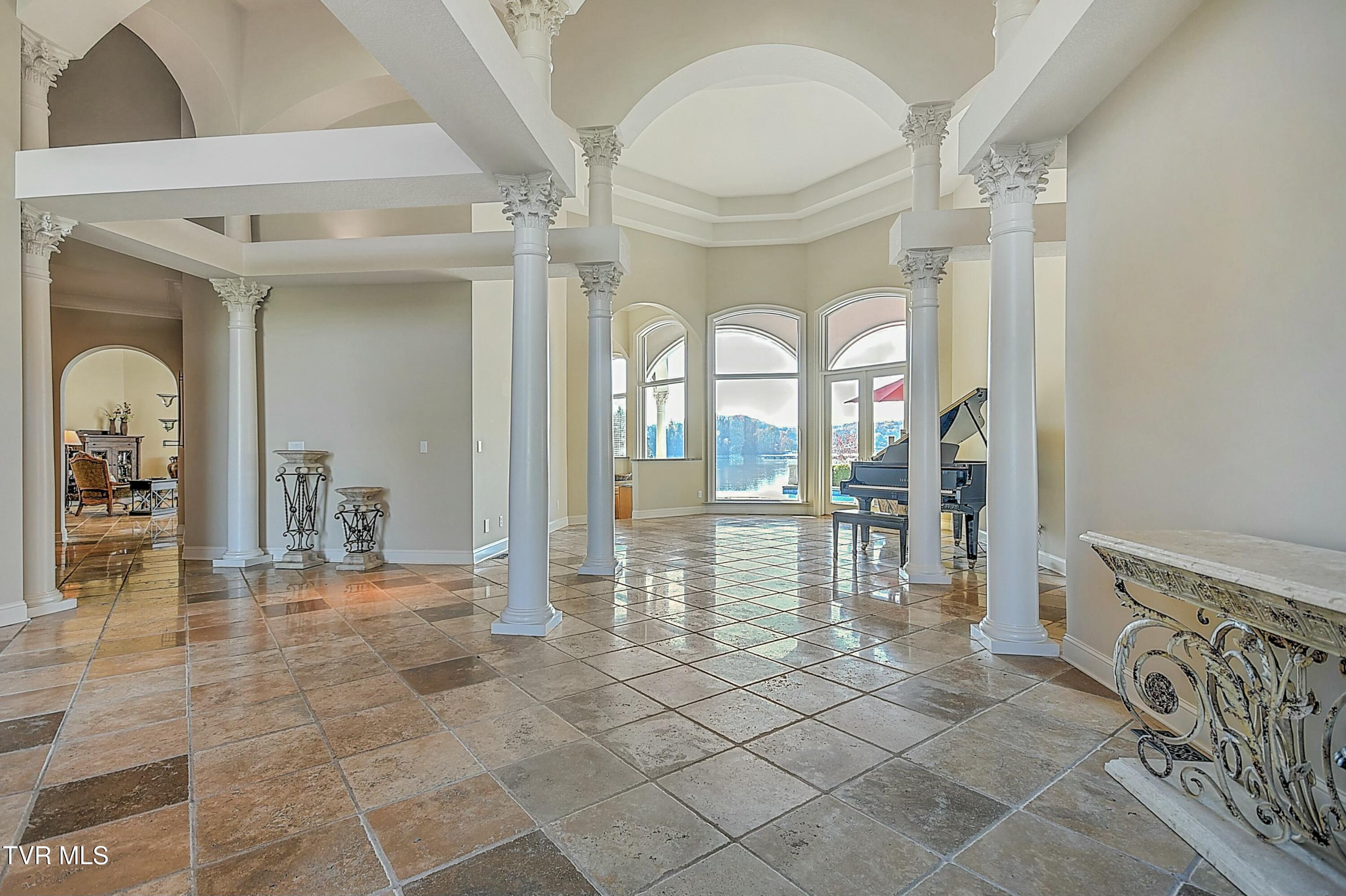 Johnson City, Tennessee, 37615, United States, ,6 BathroomsBathrooms,Residential,Active,1773218