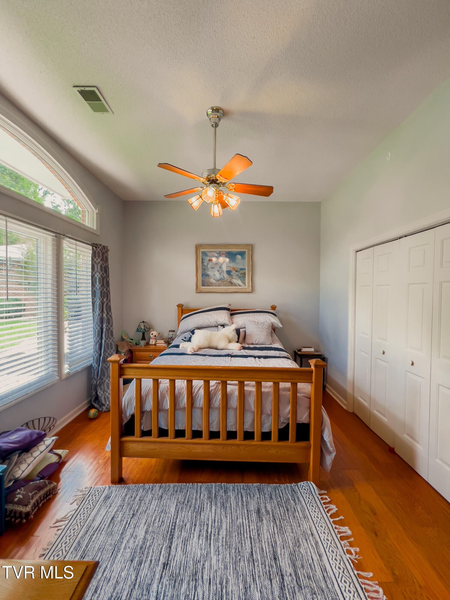 Unicoi, Tennessee, 37692, United States, 3 Bedrooms Bedrooms, ,4 BathroomsBathrooms,Residential,Active,1936616