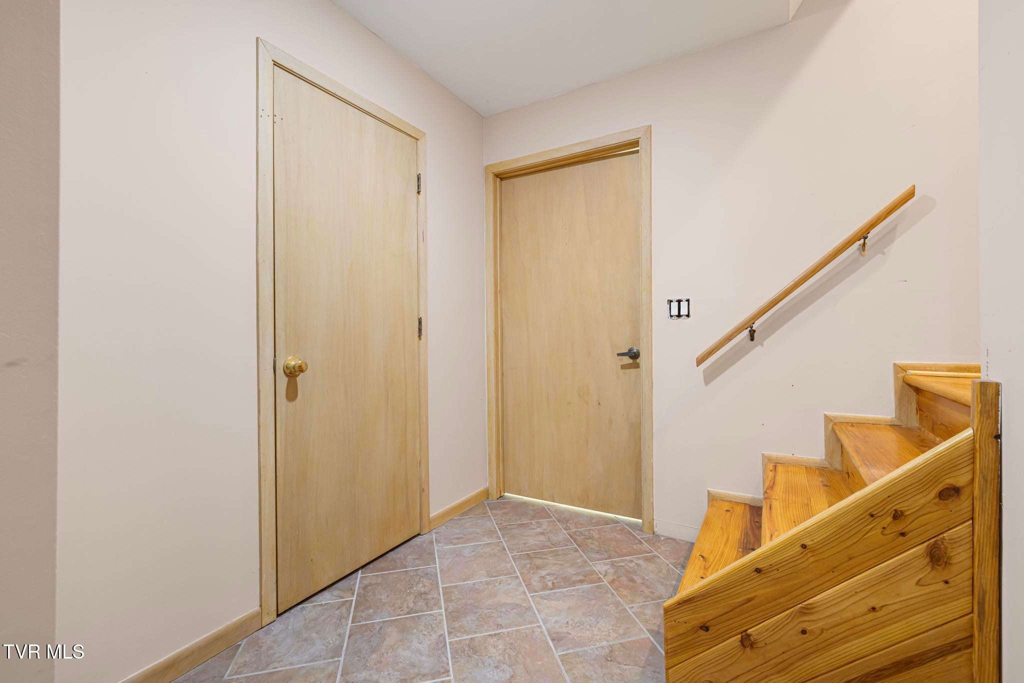 Gray, Tennessee, 37615, United States, 4 Bedrooms Bedrooms, ,5 BathroomsBathrooms,Residential,Active,1904698