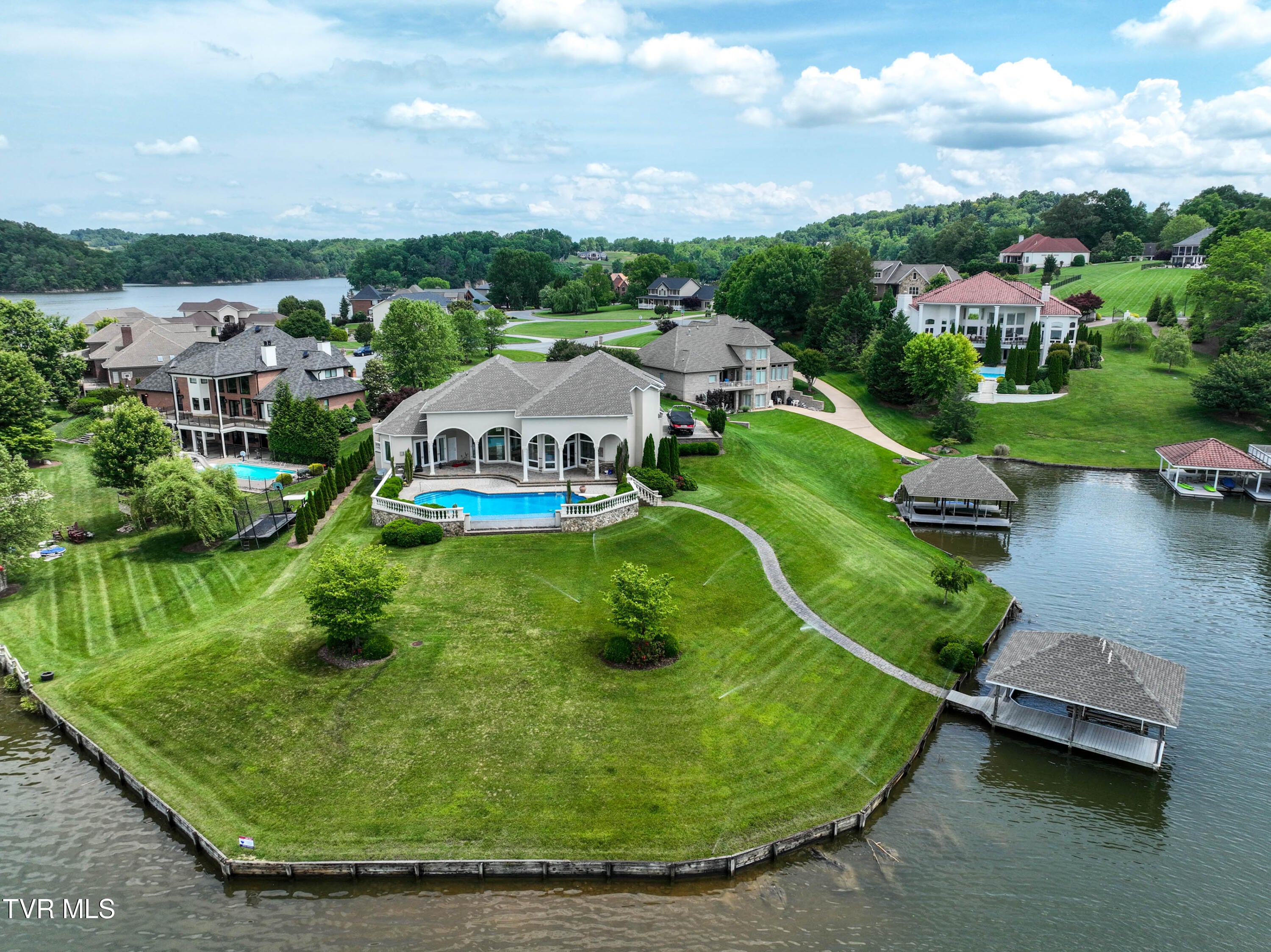 Johnson City, Tennessee, 37615, United States, ,6 BathroomsBathrooms,Residential,Active,1773218