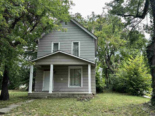 1402 NE QUINCY ST, TOPEKA, KS 66608 - Image 1