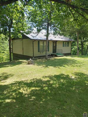 10106 HICKORY RD, OZAWKIE, KS 66070 - Image 1