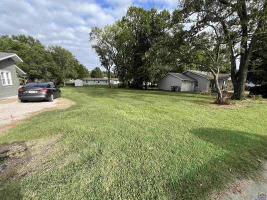 1224 PRAIRIE ST, EMPORIA, KS 66801 - Image 1