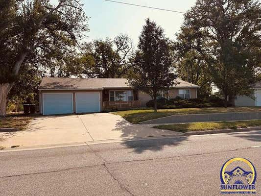 2124 SW FAIRLAWN RD, TOPEKA, KS 66614 - Image 1