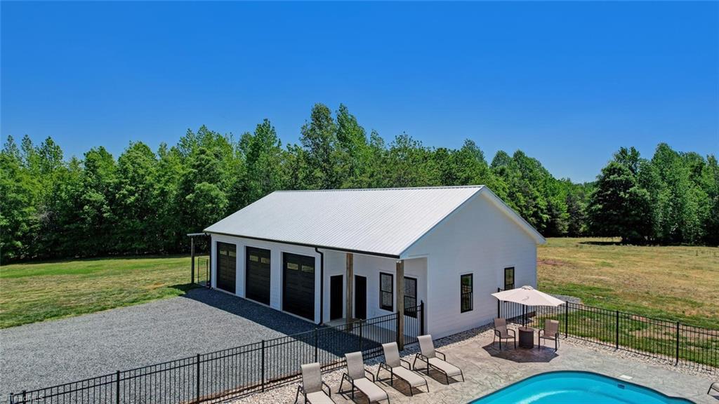 Reidsville, North Carolina, 27320, United States, ,2 BathroomsBathrooms,Residential,Active,1769860