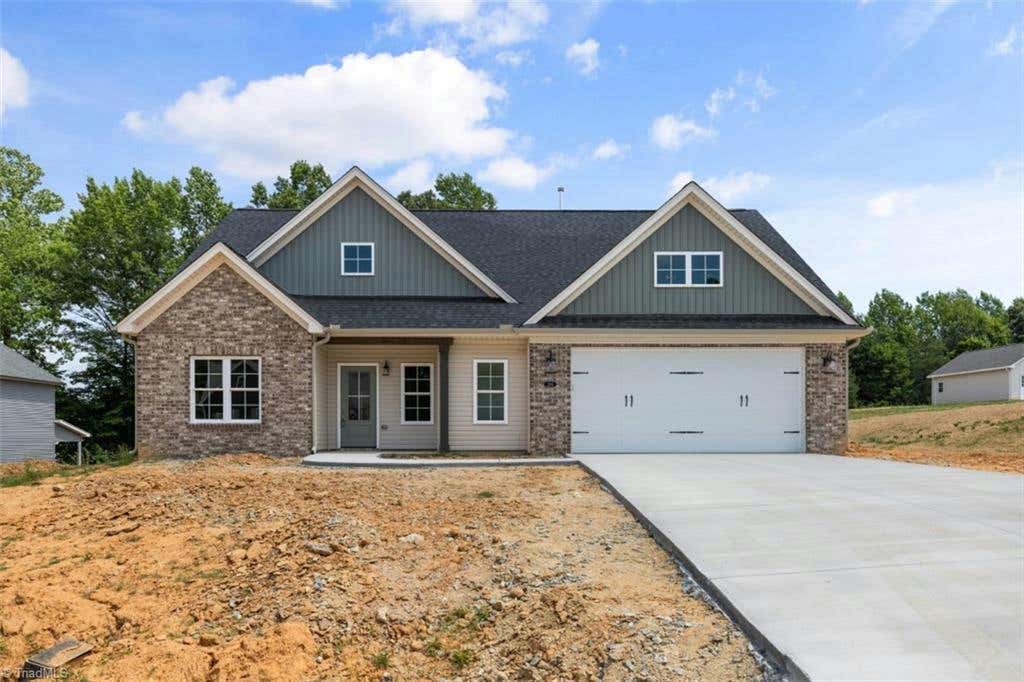 254 SALTER PATH, LEXINGTON, NC 27295, photo 1 of 31