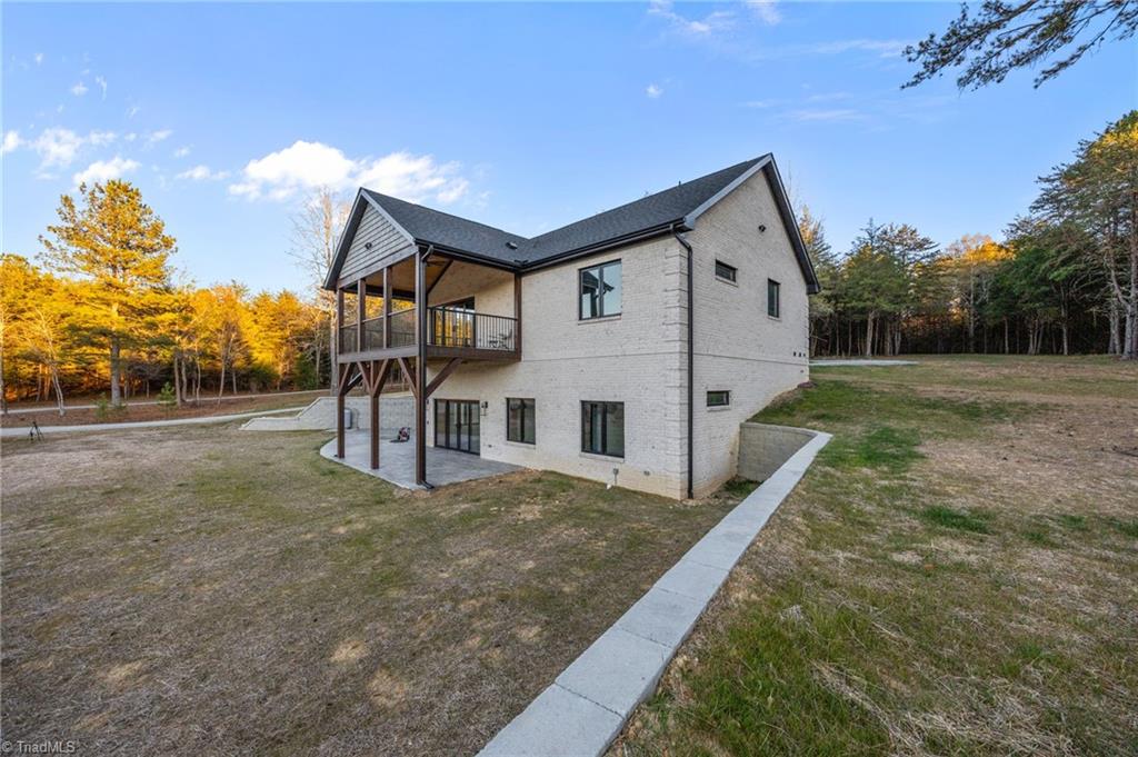 Mebane, North Carolina, 27302, United States, 3 Bedrooms Bedrooms, ,3 BathroomsBathrooms,Residential,Active,1995245