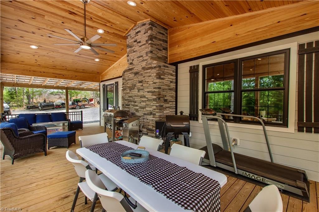 Star, North Carolina, 27356, United States, ,3 BathroomsBathrooms,Residential,Active,1764908